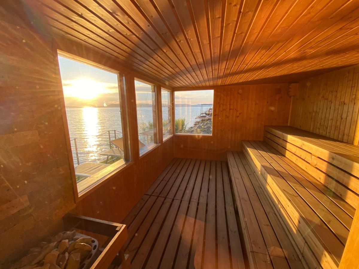 Butique Apartman Balatonlelle Exterior photo