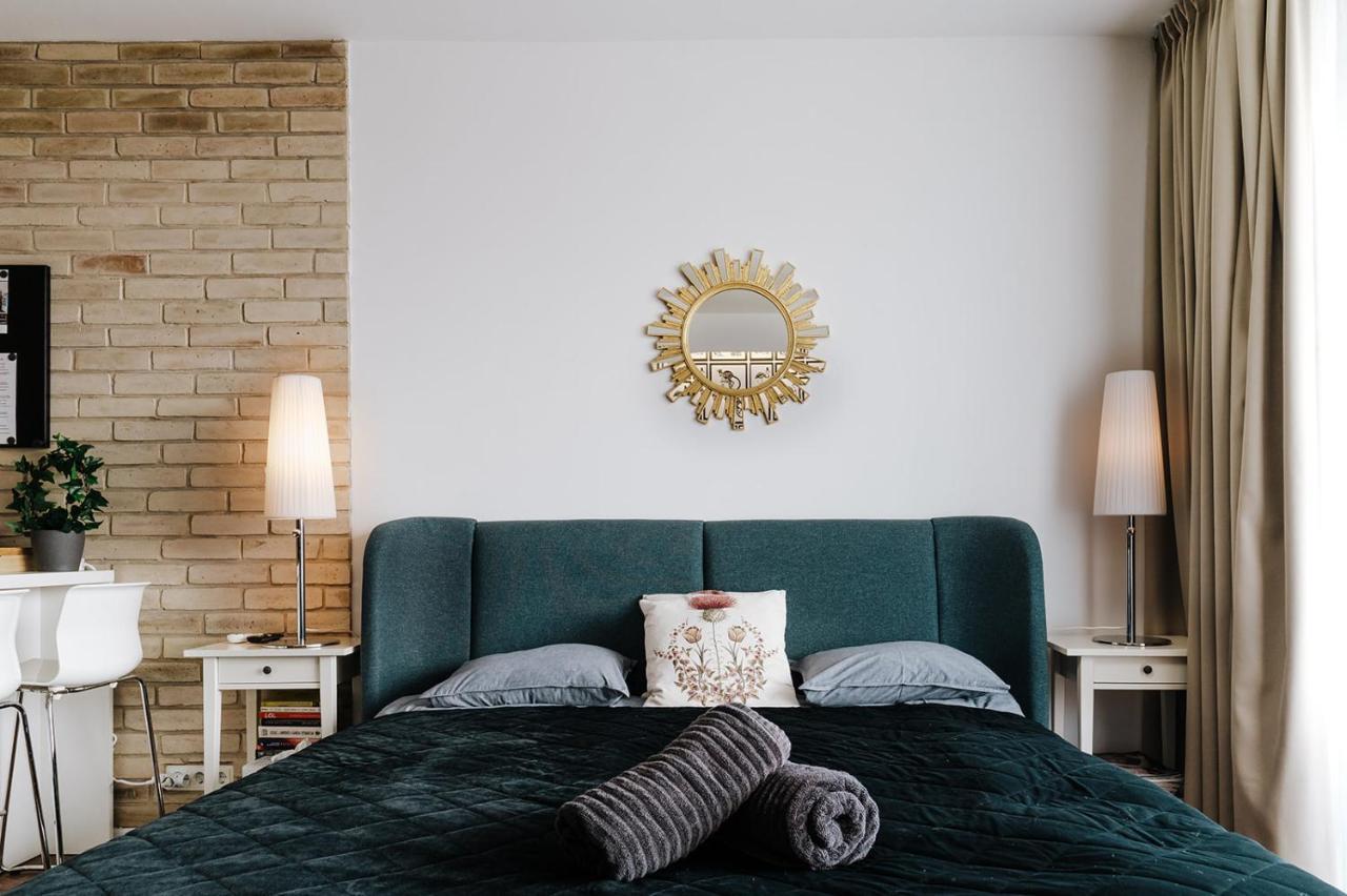 Butique Apartman Balatonlelle Exterior photo